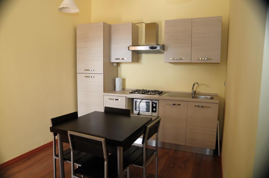 Hotel Oasi Puntese Tremestieri Etneo Esterno foto